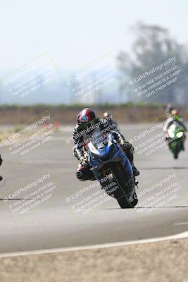 media/Sep-20-2025-TrackDaz (Sat) [[27f0cde673]]/B Group/220pm (Turn 9)/